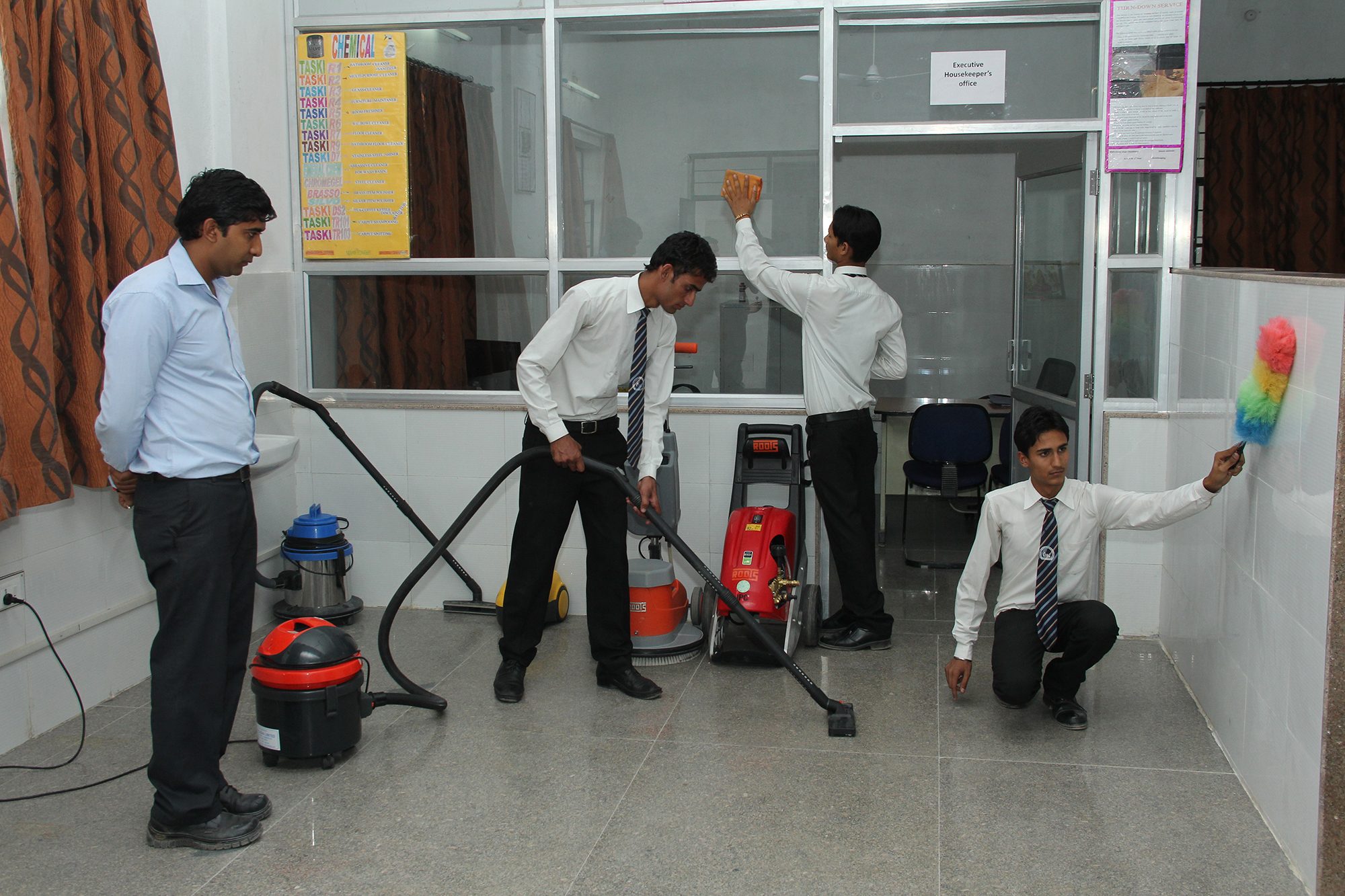 Housekeeping Services in Pune